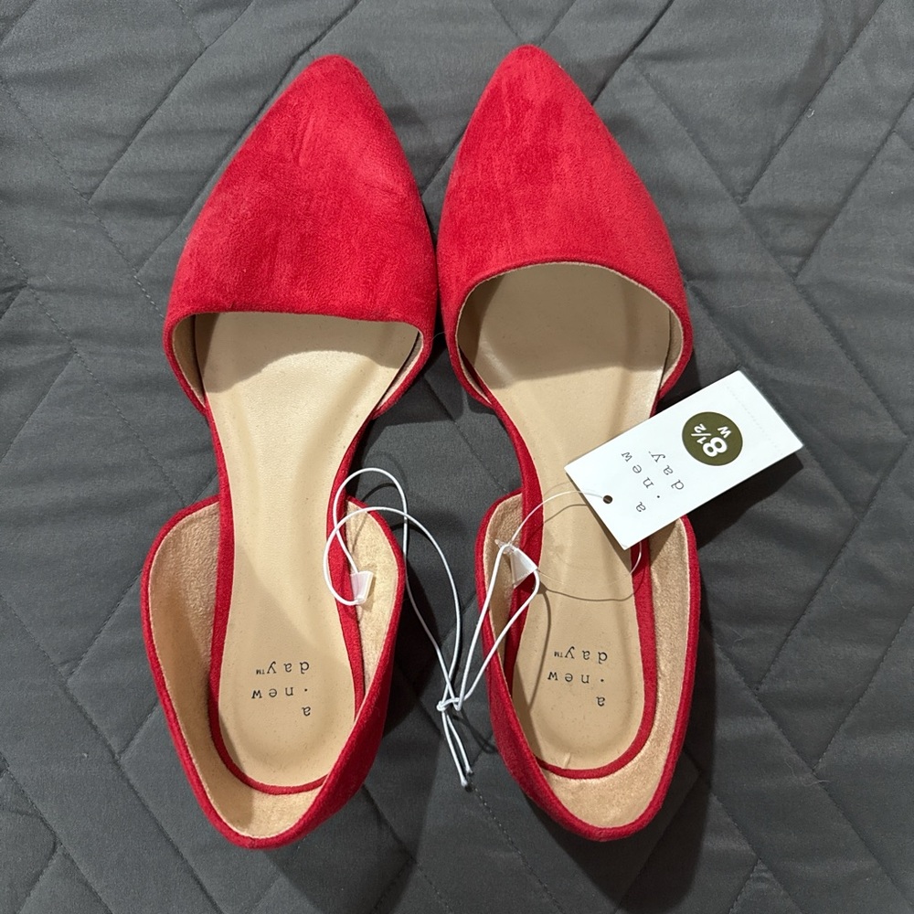 Red ballet flats